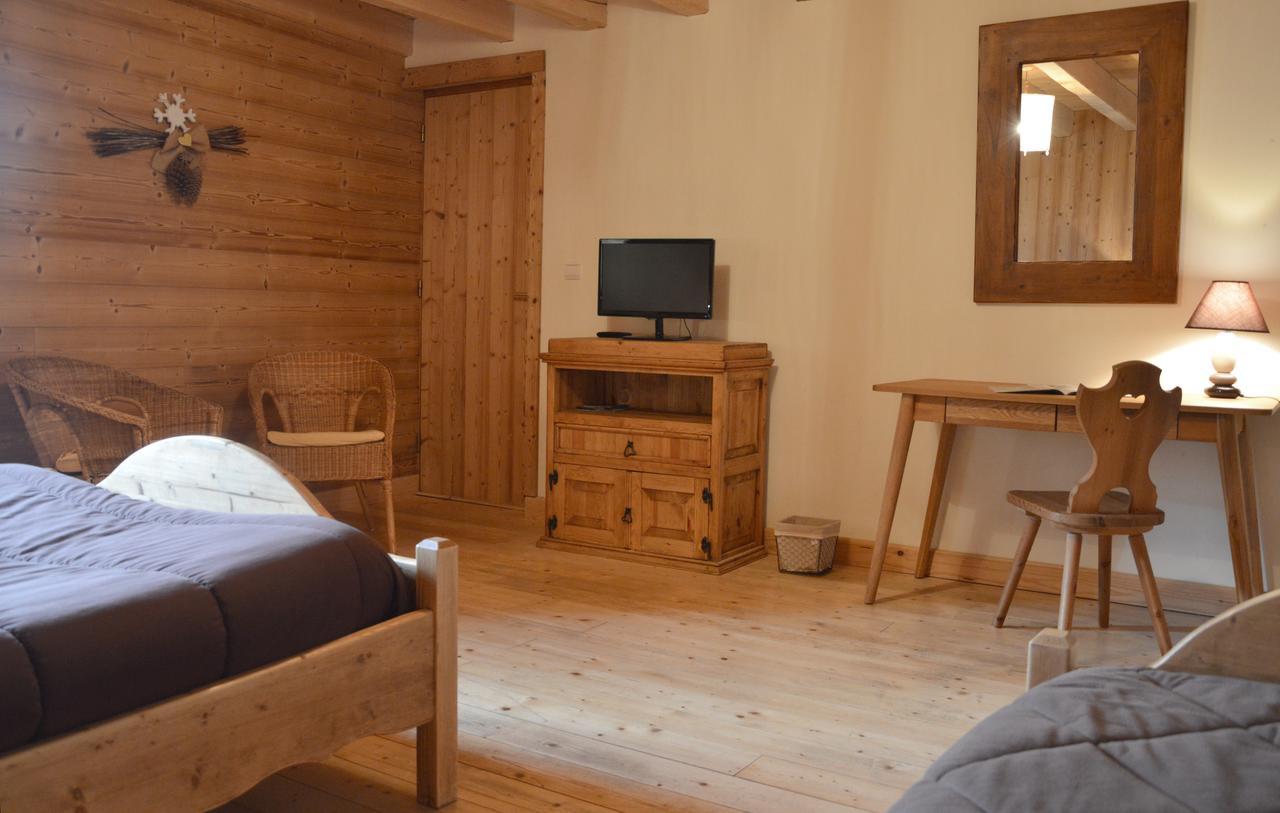 Chambre D'Hotes Les Pralets Saint-Eustache Eksteriør billede